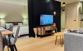 Sleek Haven Luxurious 2Bed Apartment In Manchester City Centre